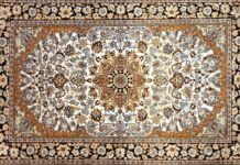 How to Create a Cosy Space with the Right Carpet for the Living Room and a Comfortable Single Bedsheet for Your Diwan
