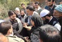 Yasin Distributed Relief In Sopore