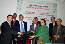 J&K Bank Ties Up With SKUAST For Apple Project
