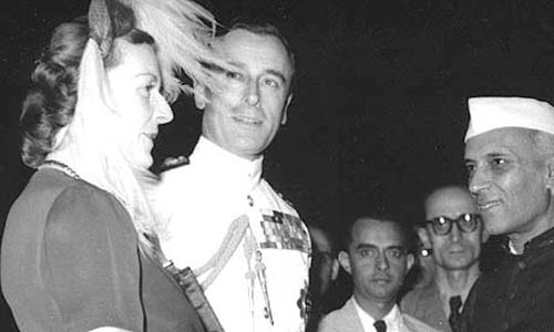 Lady Mountbatten, Lord Mountbatten and Pandit Jawahar Lal Nehru.