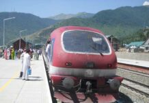 Chadoora killings: Rail services suspended