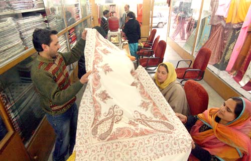 The quality of Kashmir’s Pashmina is degrading from past many years now leaving exporters and artisans upset over the change. Pic Bilal Bahadur