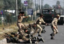 Militants attack Police party in Nowgam, 2 cops injured