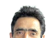 Institutional collapse in Kashmir