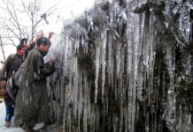 Srinagar city shivers as minimum temperature falls to minus 3.1