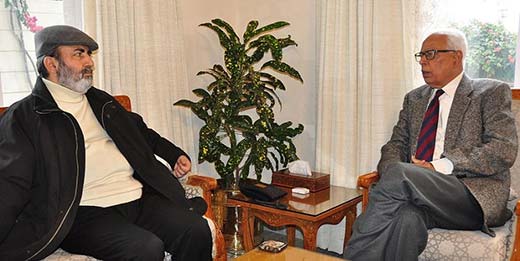 GOVERNOR-MEETING-CHIEF-SECRETARY-AT-RAJ-BAHVAN–09
