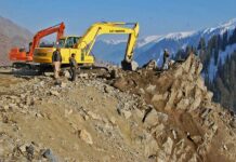 Landslide-hit Mughal Road Closed Again