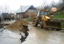 Landslide Triggers Panic in Pakherpora Village