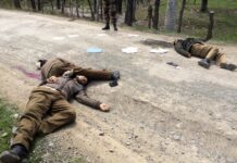 3 Cops shot dead in Shopian