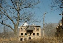 22 Evictions On Migrant Properties Carried Out In South Kashmir