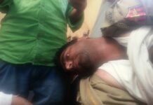 Suspected Militant Strikes at Shopian Court, Shot at Cop