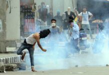 Despite Mirwaiz’s Summon, Spontaneous Clashes Rock Nowhatta