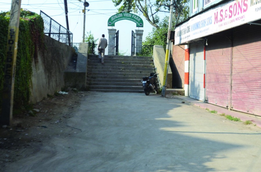 band (2)