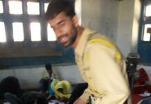 Cop Facilitating Copying Suspended from Service