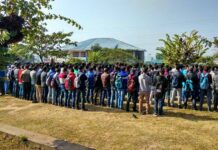 IUST Students offer Prayers for Slain Militants, Pulwama Observes Shutdown for 2nd Day
