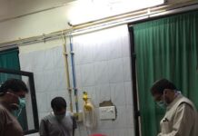 Udhampur Attack: Mirwaiz Visits Showkat at Safdarjung Hospital