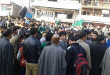 National Front Protests Khan’s Detention, Seeks End to Arrests
