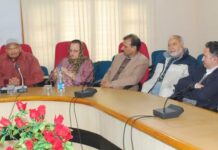US Prof Delivers Lecture at KU on ‘Humanism in Islam’