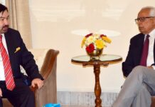 Kazakh Ambassador, Governor Discuss Air Link between Kazakhstan and Srinagar via Leh