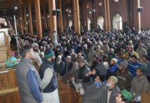 This Friday, Mirwaiz Goes ‘Back to Basics’