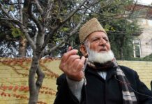Geelani Pierces ‘Battle of Ideas’, Lambasts Mufti For Unleashing ‘Terrorism’ in Valley
