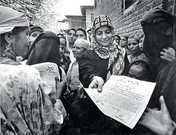 Making her father relevant to Kashmir... Courtesy: Indian Express Archives