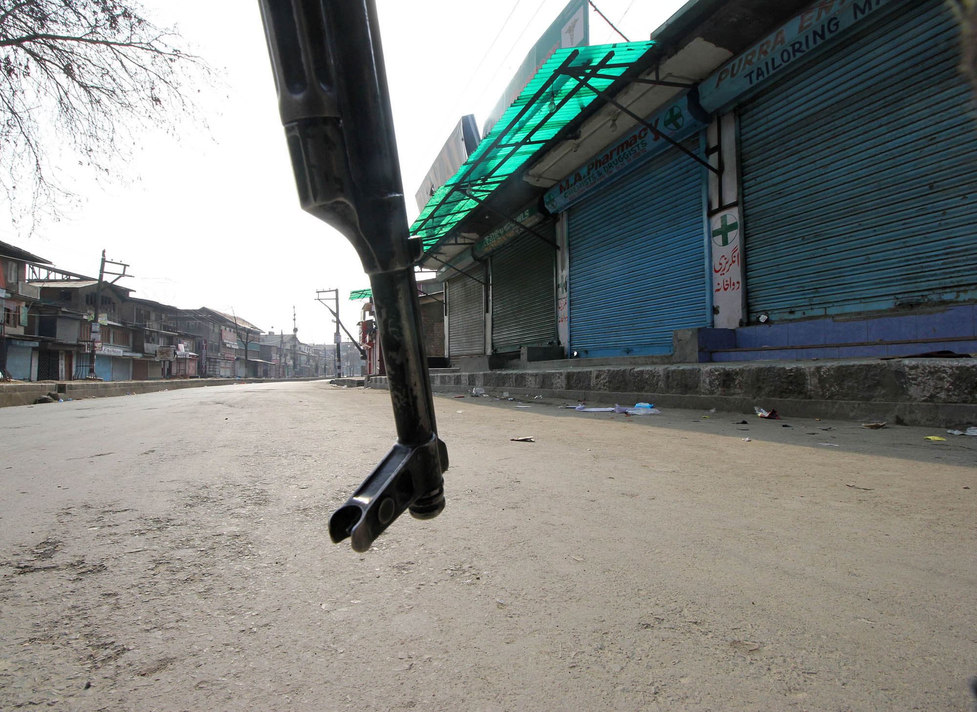 Curfew-like situation in Srinagar. (Photos: Bilal Bahadur/KL)