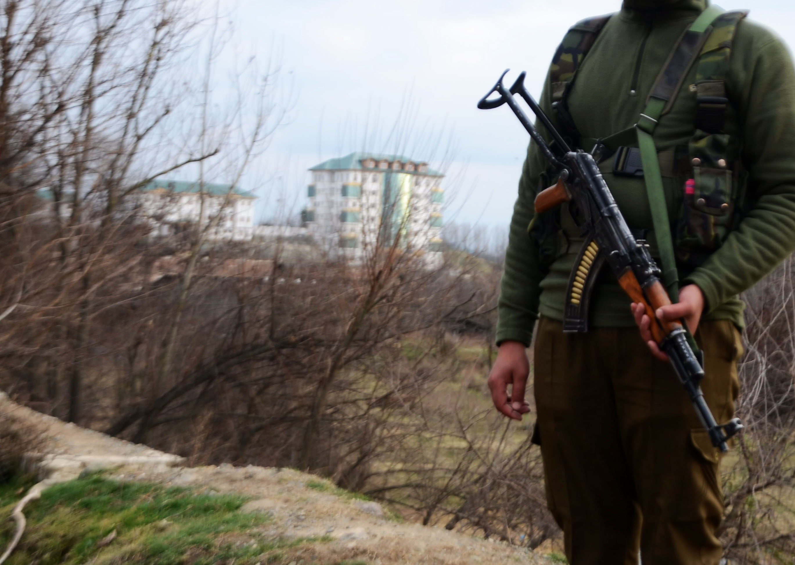 Soldiers positioning around J&K's Entrepreneurship Development Institute on Saturday to flush out militants who have taken cover in the multi-story complex. The militants attacked a CRPF vehicle killing one and injuring many others and barged into the premises where they are hiding. The complex is under siege right now. PHOTO BY BILAL BAHADUR