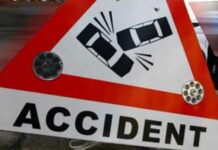 Road accident kills 2 in Baramulla