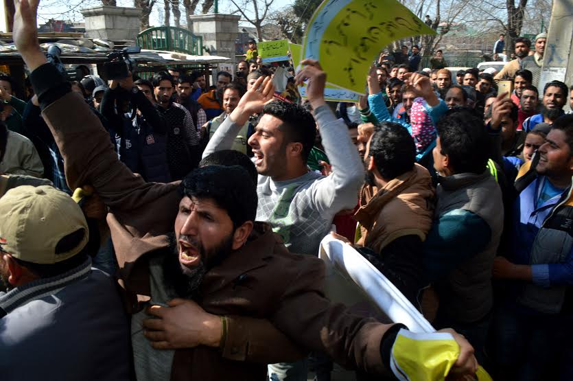 Hurriyat g Protest