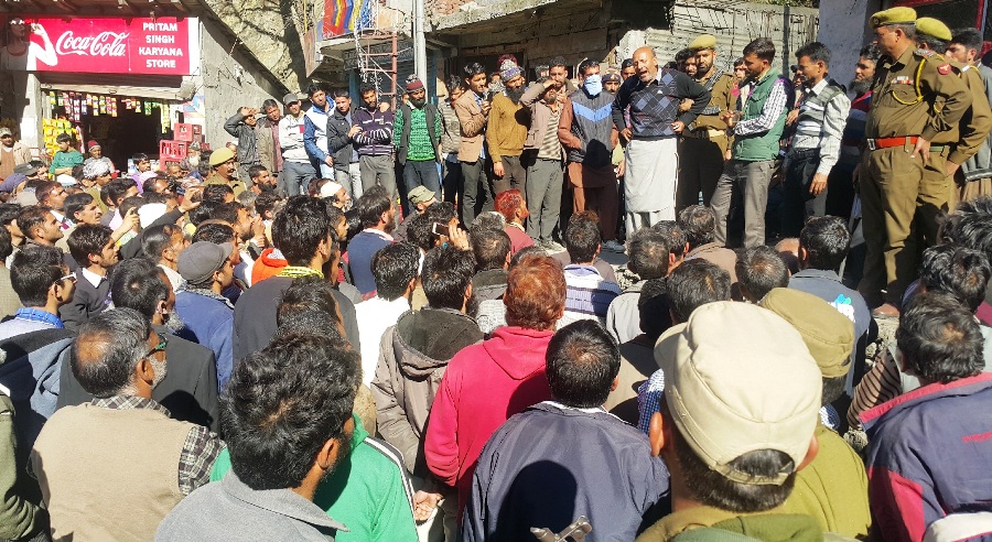 Er Rashid during a public address in Banihal. 
