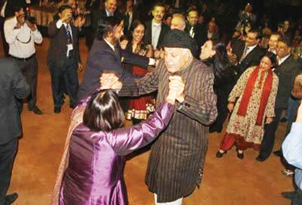 Farooq-Dand