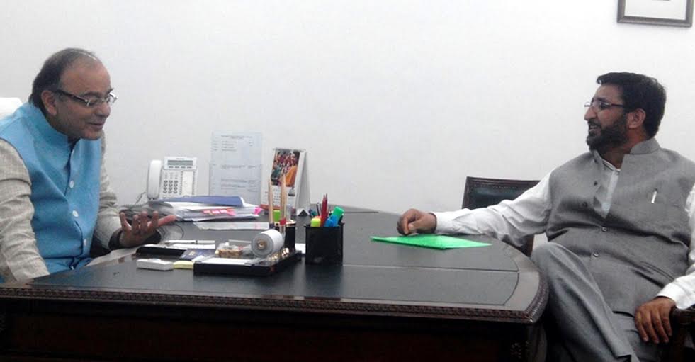 Haji Anayat Ali with Arun Jaitley