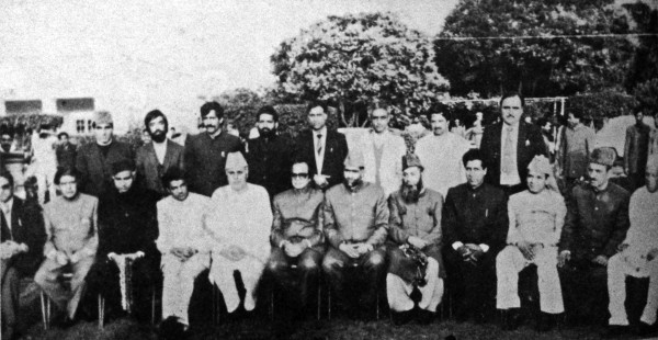 Post March 23, 1987 elections, Dr Farooq with his cabinet after taking oath of office and secrecy. (Photos in special arrangement with MERAJUDDIN)