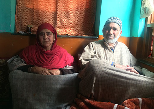 Mohammad Maqbool Bhat and his wife, parents of Manzoor Ahmad Bhat
