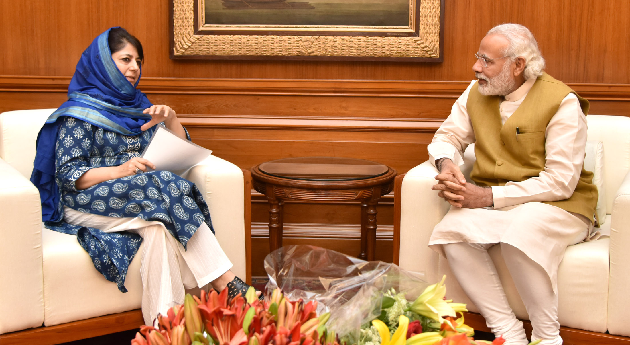 The Chief Minister of Jammu and Kashmir, Ms. Mehbooba Mufti calls on the Prime Minister, Shri Narendra Modi, in New Delhi on April 13, 2016.