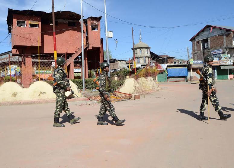 Curfew continued in Handwara on Thursday after four persons were killed by forces. (KL file Image: Bilal Bahadur)