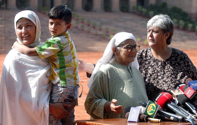 Nandita Haksar with Afzal Guru Family