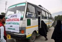 Failing to reserve seats for women passengers: Traffic police penalizes 71 drivers