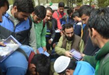 After Mirwiaz, Geelani gets OIC Invite