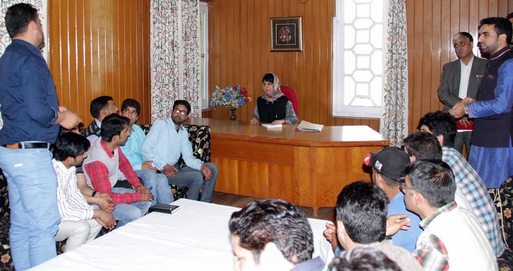 CM Mehbooba met several delegations of youth from across Valley on May 07, 2016 at Srinagar banquet hall.