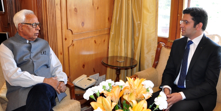 GOVERNOR MEETING SH. ATHAR AAMIR-UL-SHAFI KHAN-21 (1)
