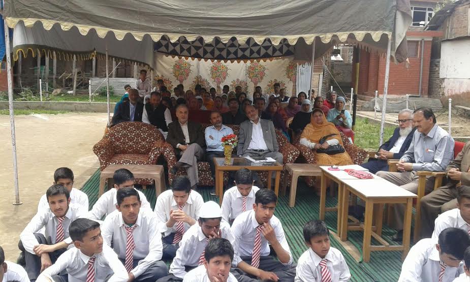 Govt High School Rainawari Iqbal day on May 14, 2016