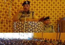 Discipline All Commuters Including Govt, Forces, Traffic Cops Told