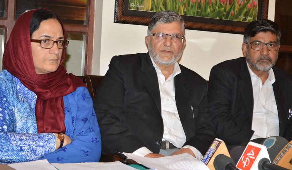 Prof Hameedah Nayeem, Adv Mian Qayoom and Adv Arshad Andrabi during a press conference in Srinagar. (KL Image: Bilal Bahadur)