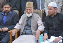 Geelani Trashes ‘Insaaniyat, Jamhooriyat, Kashmiriyat’ Debate