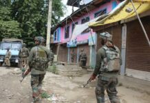 The forces personnel were rushed to Bomai area early Friday where and 'encounter' ensued and a suspected militant died. (KL Image: Mohammad Abu Bakr)