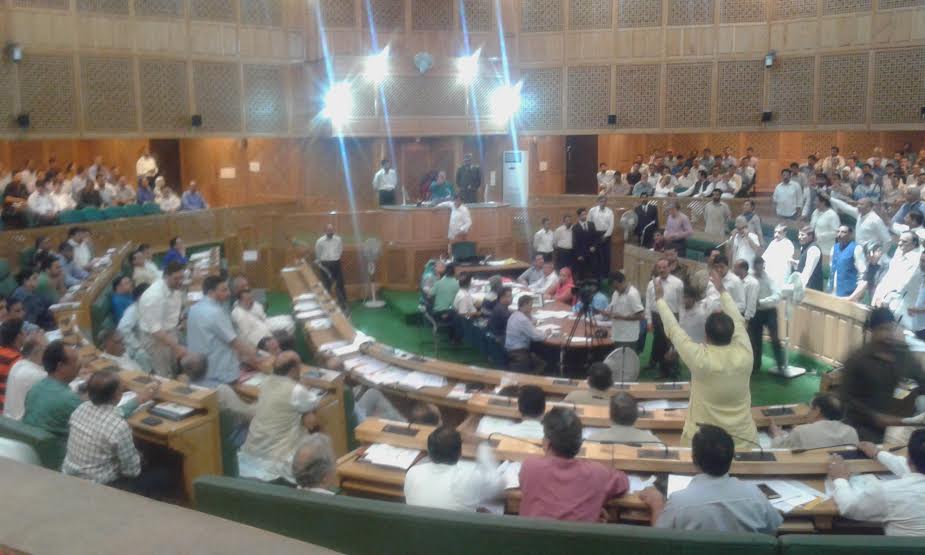 BJP members speaking against the Land bill while Opposition sloganeering in favour of it on Thursday, the last day of Legislative Assembly.