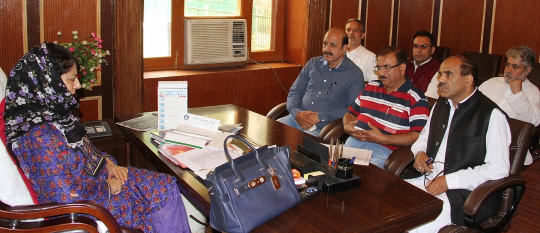 "JK Editors' Association" also met Cm today.