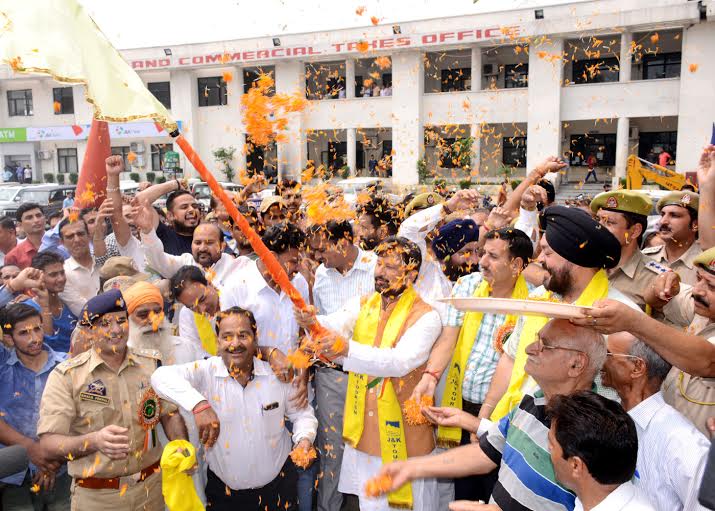 Lal Singh flagging off first batch of Amarnath Yatris.